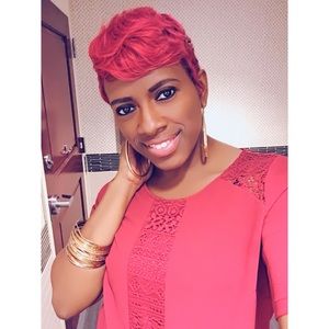 Meet your Posher, April